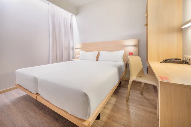 1 QuartoTwinStandard