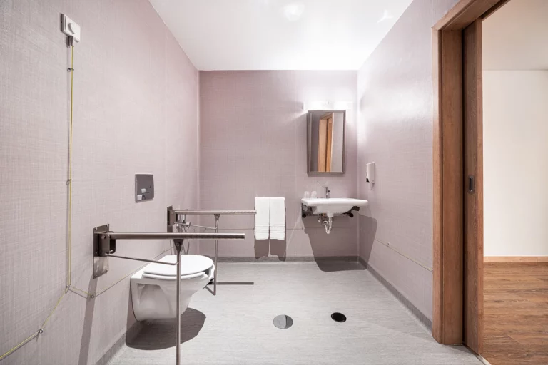 4 QuartoMobilidadeReduzida