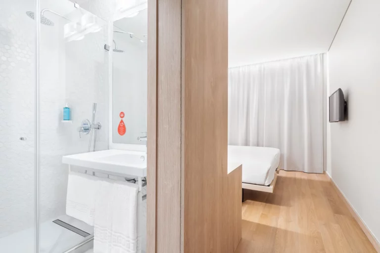 4 QuartoTwinStandard